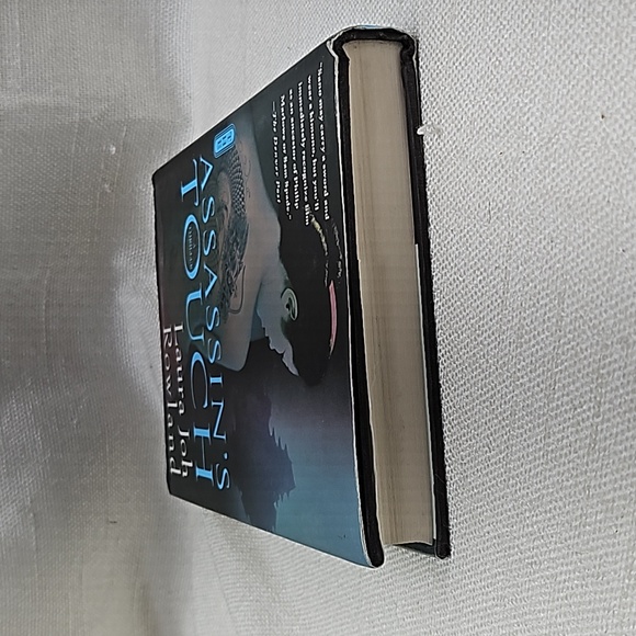 3/$20 The Assassin's Touch: Sano Ichiro Novel - Picture 5 of 9